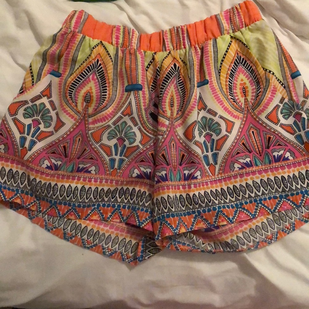 TYCHE Shorts